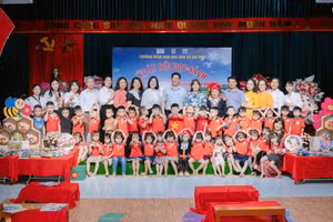 Gieo mầm tình yêu sách cho trẻ mầm non