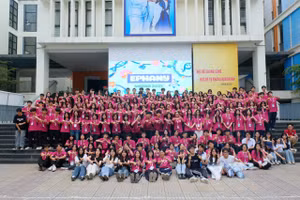 Người bạn đặc biệt tiếp sức thí sinh chuẩn bị kỳ thi vào lớp 10 