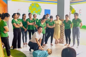 120 giáo viên hào hứng tập huấn kỹ năng phòng chống tai nạn thương tích