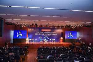 Sinh viên khám phá cùng 'Trí tuệ nhân tạo và Công nghệ tương lai'