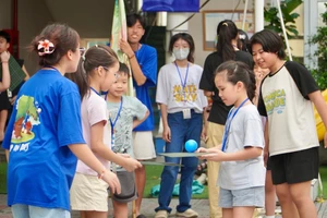 Hơn 100 trại viên nhí trải nghiệm khoa học mới lạ tại Science Camp 2024