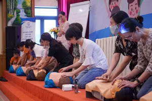 135 giáo viên tỉnh Cao Bằng tập huấn kỹ năng phòng chống tai nạn thương tích