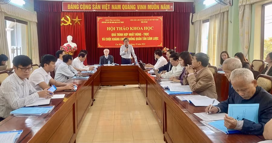 Các đại biểu dự hội thảo. Ảnh: Báo Cao Bằng điện tử