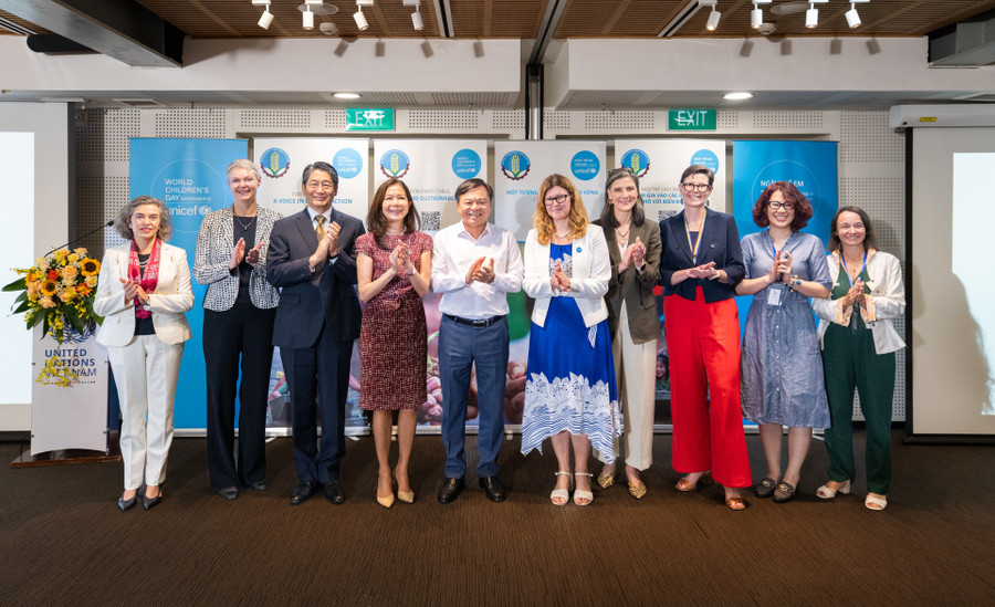 Các đại biểu tham gia Lễ Kỷ niệm. Ảnh: UNICEF Vietnam