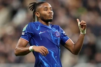 Christopher Nkunku lọt tầm ngắm của Man United.