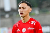 Jessy Nguyen về nước tìm kiếm cơ hội chơi bóng.
