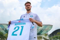 Kristoffer Normann Hansen gia nhập Thép Xanh Nam Định.