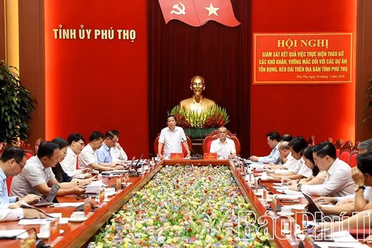 Quang cảnh buổi làm việc. (Ảnh: Baophutho.vn)