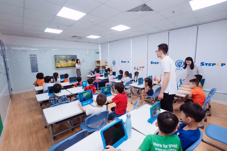 Thư viện sách tiếng Anh chuẩn Mỹ đầu tiên xuất hiện tại Việt Nam ảnh 4