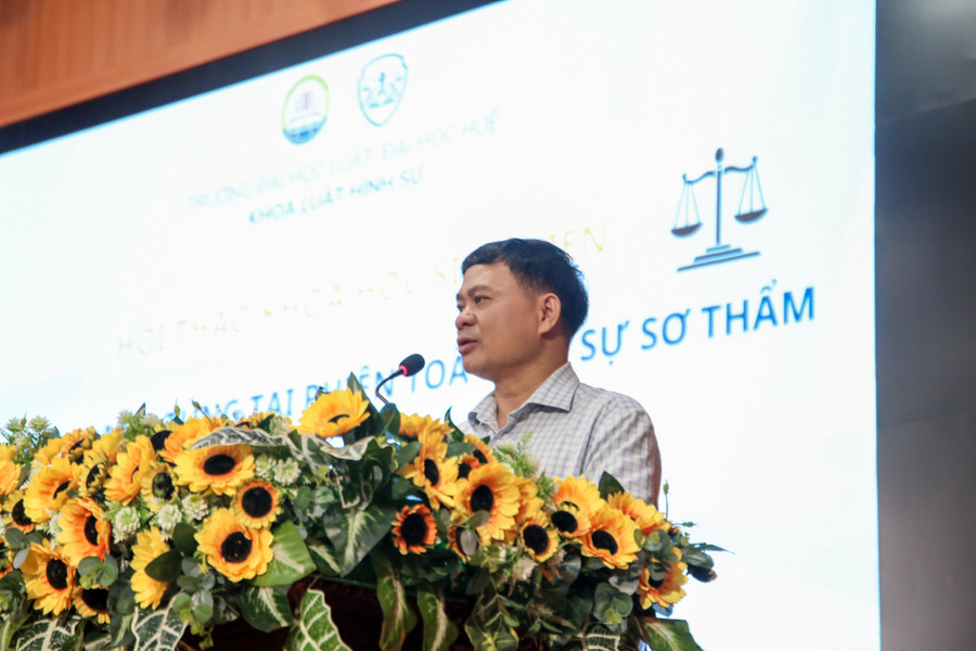 PGS.TS Nguyễn Ngọc Kiện – Trưởng Khoa Luật Hình sự, Trường Đại học Luật, Đại học Huế phát biểu tại Hội thảo. 290c4745-5382-6783.jpg