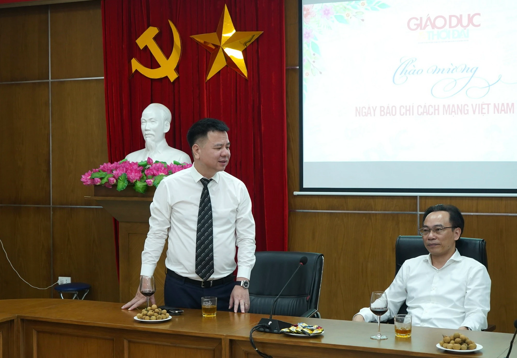 Nhà báo Triệu Ngọc Lâm – Bí thư Đảng ủy, Tổng biên tập Báo Giáo dục &amp; Thời đại phát biểu.