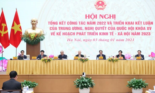 Các đồng chí lãnh đạo Đảng, Quốc hội, Chính phủ dự Hội nghị trực tuyến của Chính phủ với địa phương tổng kết công tác năm 2022 và triển khai Kết luận của Trung ương, Nghị quyết của Quốc hội Khoá XV về Kế hoạch phát triển kinh tế-xã hội năm 2023. Các đồng chí lãnh đạo Đảng, Quốc hội, Chính phủ dự Hội nghị trực tuyến của Chính phủ với địa phương tổng kết công tác năm 2022 và triển khai Kết luận của Trung ương, Nghị quyết của Quốc hội Khoá XV về Kế hoạch phát triển kinh tế-xã hội năm 2023.