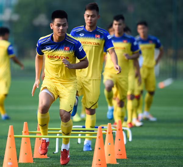 Tấn Tài cùng đồng đội sẽ sang Hàn Quốc vào ngày mai (13/10) để chuẩn bị cho VCK U23 châu Á 2020