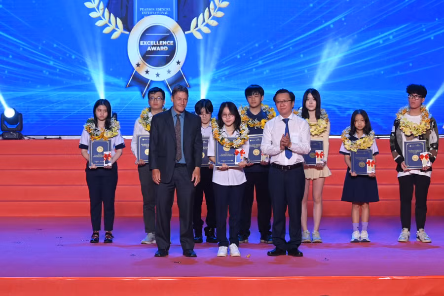 Những thành tích xuất sắc HS TPHCM đạt được đã chứng minh chất lượng của chương trình tiếng Anh tích hợp và hướng đi đúng đắn của ngành giáo dục thành phố.
