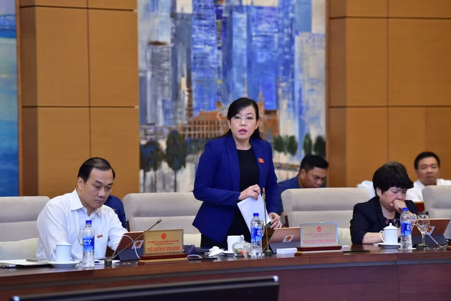 Trưởng ban Dân nguyện Nguyễn Thanh Hải đề nghị rà soát lại thẩm quyền quyết định tạm hoãn Trưởng ban Dân nguyện Nguyễn Thanh Hải đề nghị rà soát lại thẩm quyền quyết định tạm hoãn