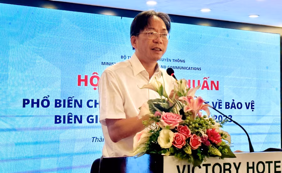 Ông Hồ Hồng Hải phát biểu khai mạc tập huấn.