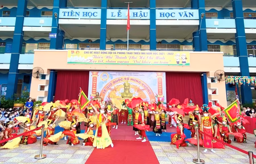 Trường TH Nguyễn Thanh Tuyền tổ chức nhiều hoạt động ý nghĩa trong dịp Lễ giỗ Quốc tổ Hùng Vương.