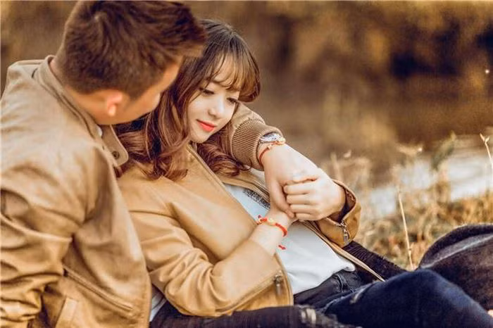 Tám điều đàn bà khôn ngoan tuyệt đối không làm vì đàn ông để được tôn trọng