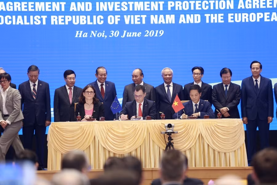 Việt Nam vừa chính thức ký kết 2 hiệp định lịch sử với EU