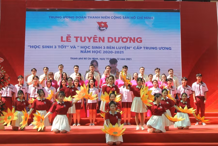 Sau gần 4 năm triển khai đến nay trường TH, THCS, THPT Ngô Thời Nhiệm cơ sở 4 đã đi vào hoạt động.