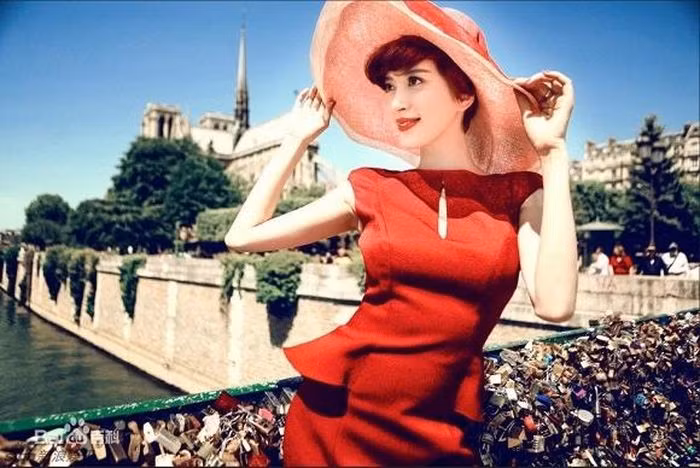 Cuộc sống giàu có, quyền lực của "công chúa đẹp nhất Tây Du Ký" ảnh 23 Cuộc sống giàu có, quyền lực của "công chúa đẹp nhất Tây Du Ký" ảnh 23