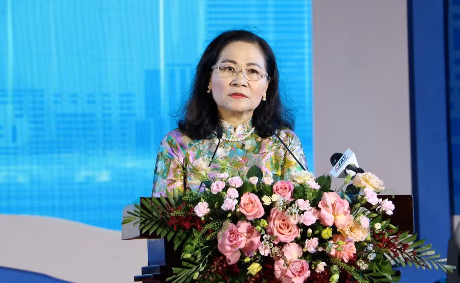 Bà Nguyễn Thị Lệ phát biểu tại buổi lễ. Bà Nguyễn Thị Lệ phát biểu tại buổi lễ.