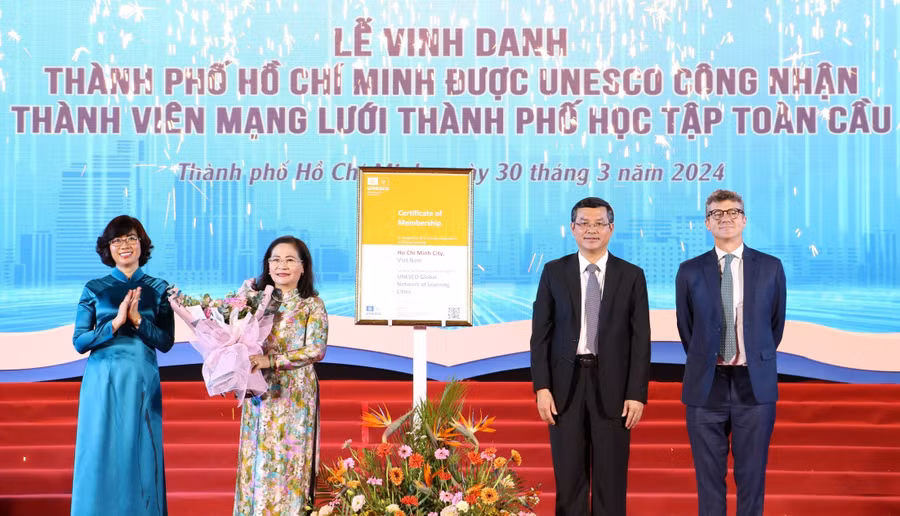 thanh-ho-hoc-tap-toan-cau-4-277.jpg