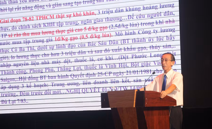 PGS. TS Trần Hoàng Ngân báo cáo tại hội nghị.