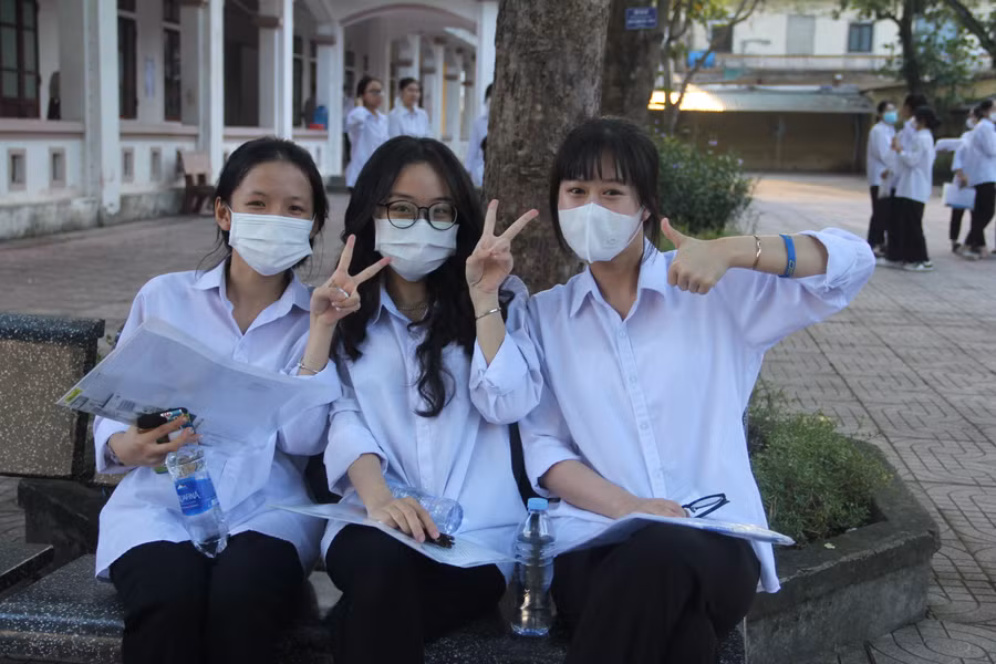 Hà Tĩnh có 403 điểm 10 tại kỳ thi tốt nghiệp THPT. Hà Tĩnh có 403 điểm 10 tại kỳ thi tốt nghiệp THPT.