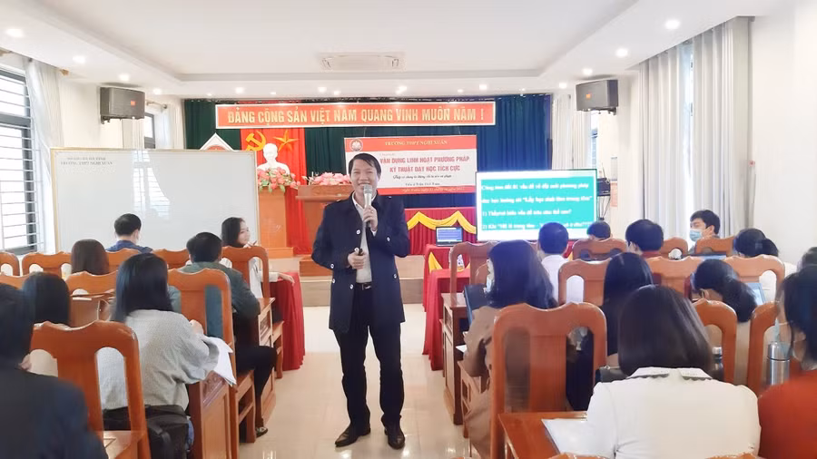 Tiến sĩ Trần Thái Toàn, chuyên viên phòng Giáo dục Phổ thông, Sở GD&amp;ĐT Hà Tĩnh