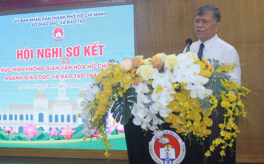 Ông Nguyễn Văn Hiếu phát biểu tại hội nghị. Ông Nguyễn Văn Hiếu phát biểu tại hội nghị.