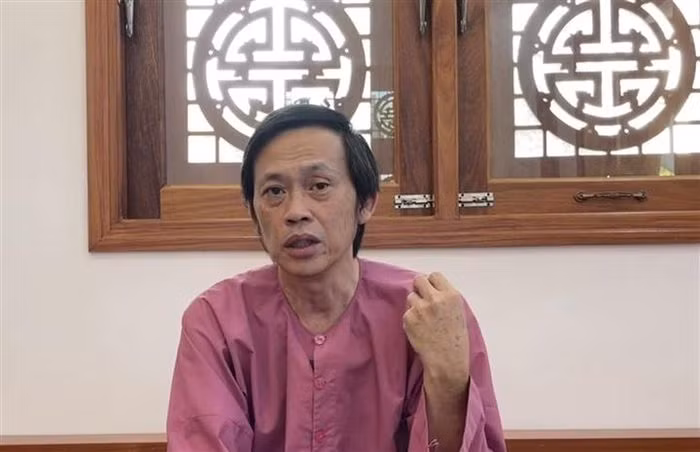 Hoài Linh xin lỗi vụ "om" 13 tỷ đồng từ thiện, rút khỏi "Thách thức danh hài" ảnh 1 Hoài Linh xin lỗi vụ "om" 13 tỷ đồng từ thiện, rút khỏi "Thách thức danh hài" ảnh 1