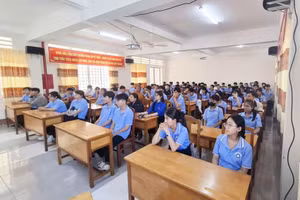 Học sinh theo học tại Trường Trung cấp An Giang 1.
