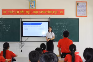 Tiết học Toán của học sinh Trường TH&THCS Kỳ Tây (Hà Tĩnh).