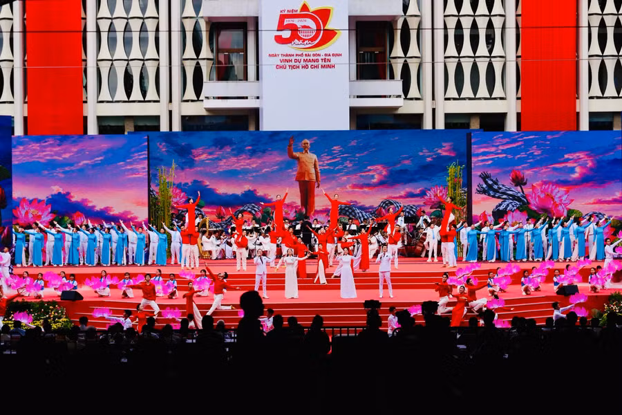 Lễ kỷ niệm 50 năm Ngày Thành phố Sài Gòn - Gia Định vinh dự mang tên Chủ tịch Hồ Chí Minh (2/7/1976 - 2/7/2026).
