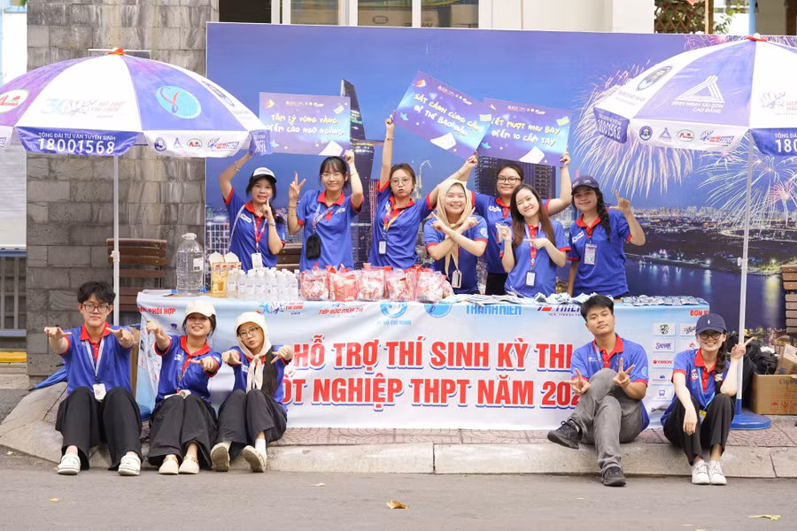 nguyen-phong24-1.jpg