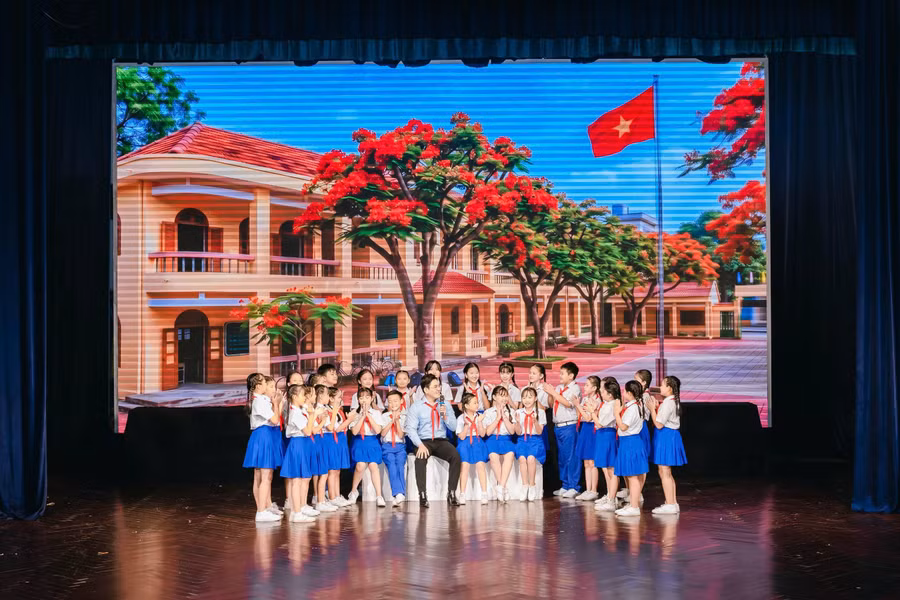 Thiếu nhi TPHCM hân hoan tại lễ trao giải. Ảnh: Thành Đoàn TPHCM. 