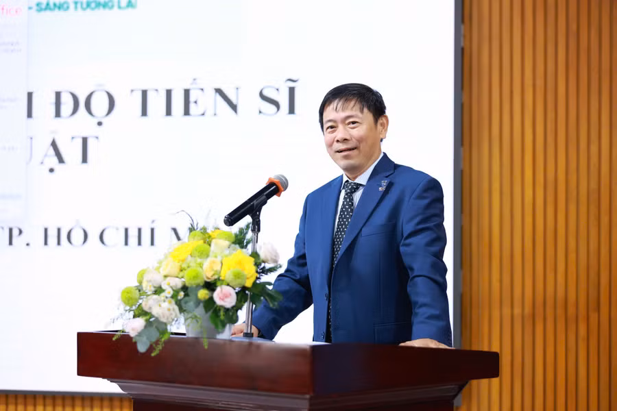 PGS.TS Trịnh Quốc Trung - Trưởng phòng Đào tạo Sau đại học, Trường Đại học Luật TPHCM. Ảnh: HCMULAW. 