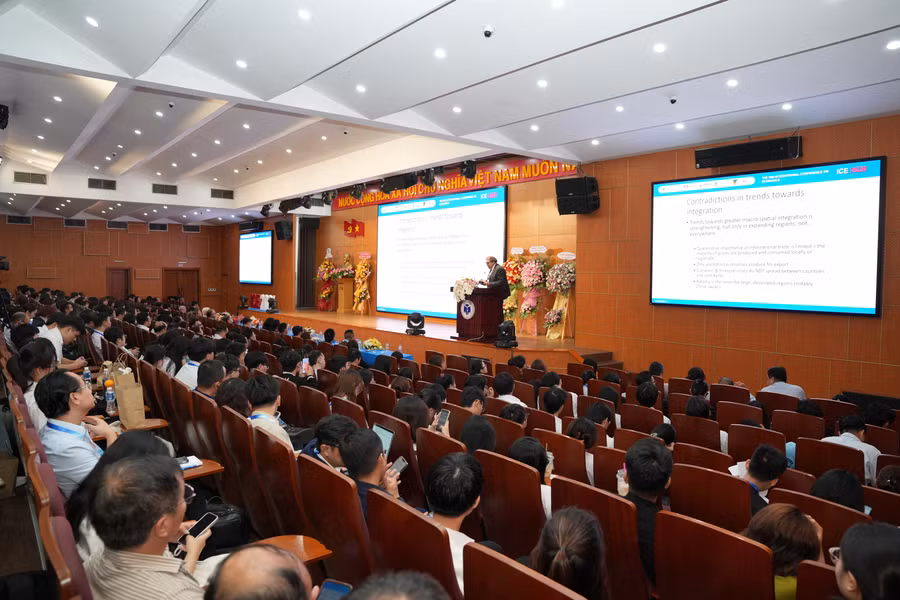 Toàn cảnh Hội thảo quốc tế về Kinh tế lần thứ 3 (ICE 2026). Ảnh: HUIT. 