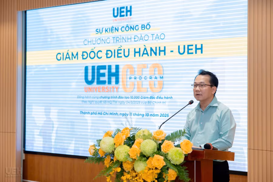 ong-nguyen-anh-duc-pho-giam-doc-so-cong-thuong-tphcm-chia-se-ky-vong-ve-chuong-trinh-ueh-ceo-program.jpg