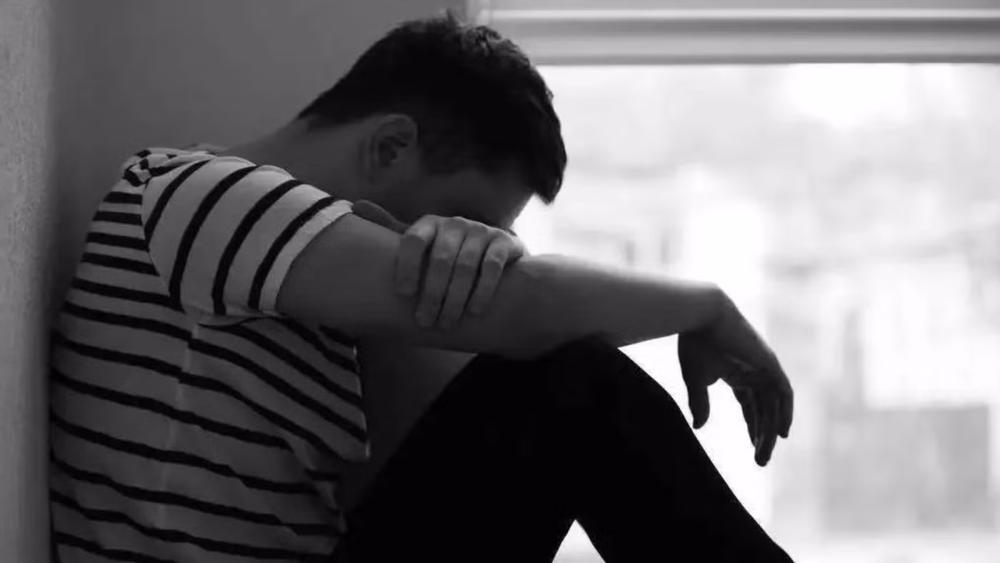 Dấu hiệu đàn ông bị... trầm cảm sau sinh