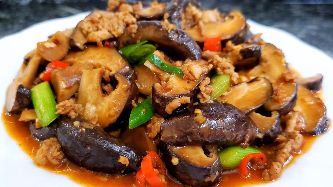 Nấm là siêu thực phẩm giàu chất chống oxy hóa, giúp giải quyết các vấn đề sức khỏe mà phụ nữ lớn tuổi thường gặp. (Ảnh: ITN).