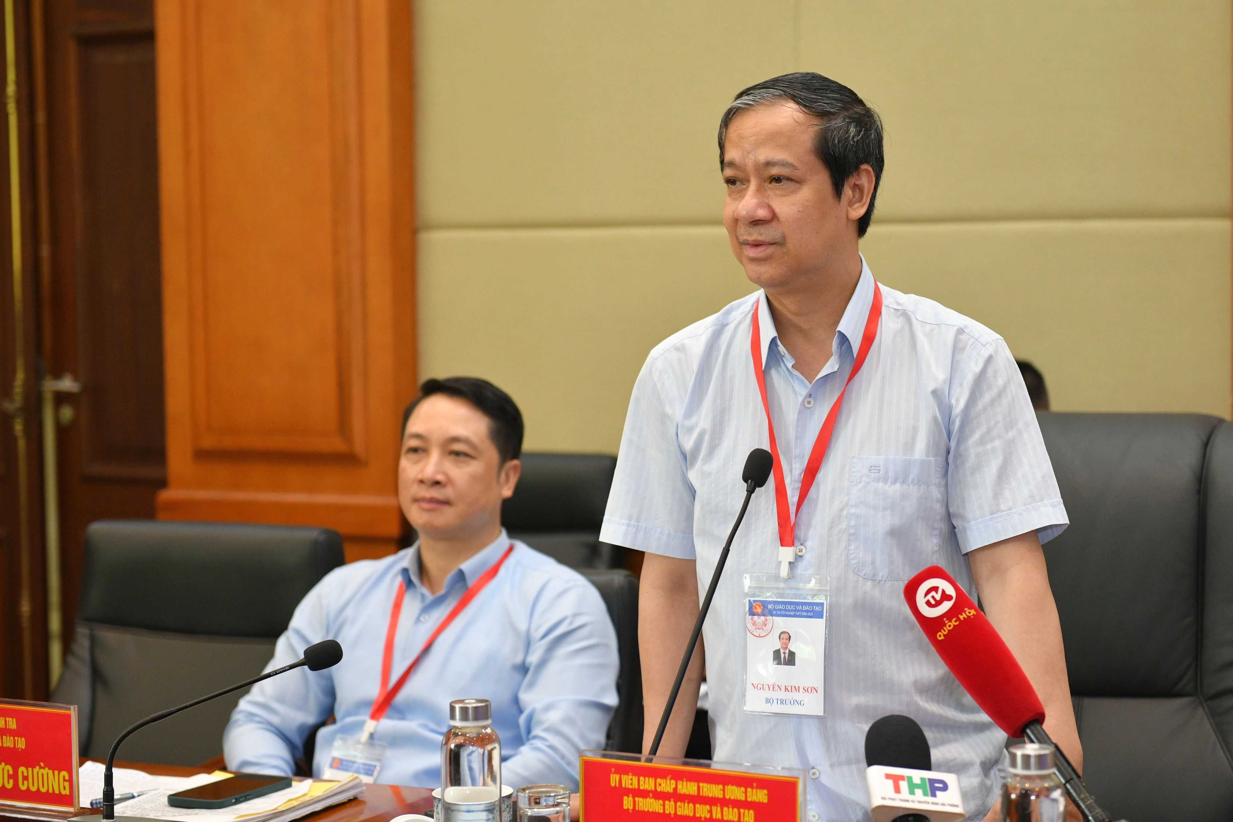 Bộ trưởng Nguyễn Kim Sơn phát biểu tại buổi làm việc với Ban Chỉ đạo thi tốt nghiệp THPT năm 2023 TP Hải Phòng.