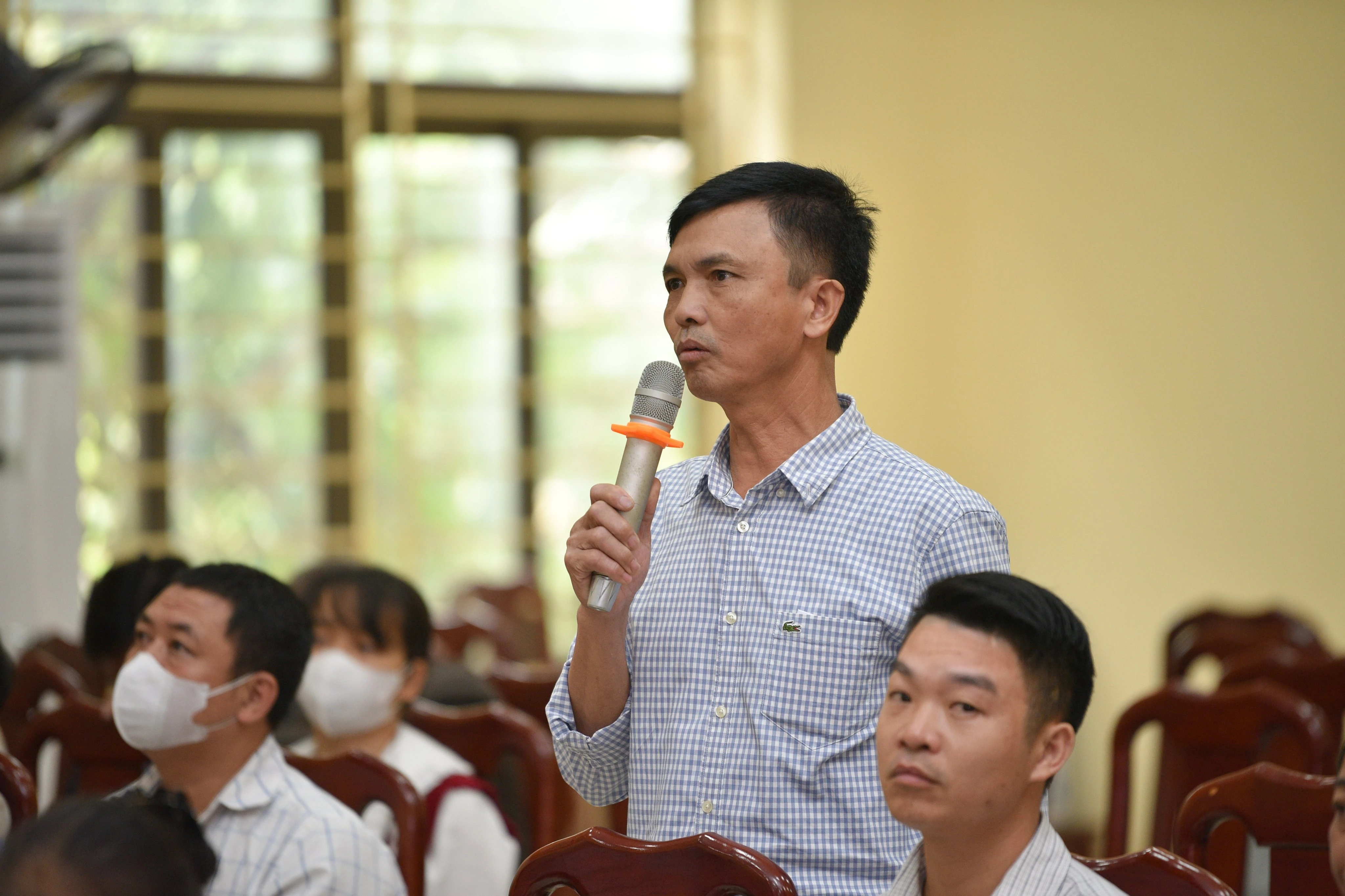Cử tri huyện Thanh Oai phát biểu tại Hội nghị. Cử tri huyện Thanh Oai phát biểu tại Hội nghị.