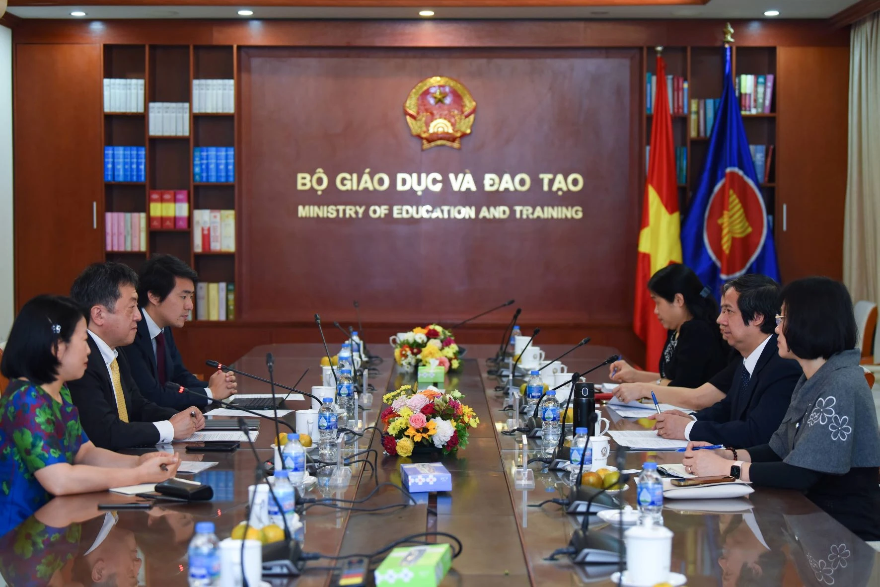 Quang cảnh buổi tiếp.