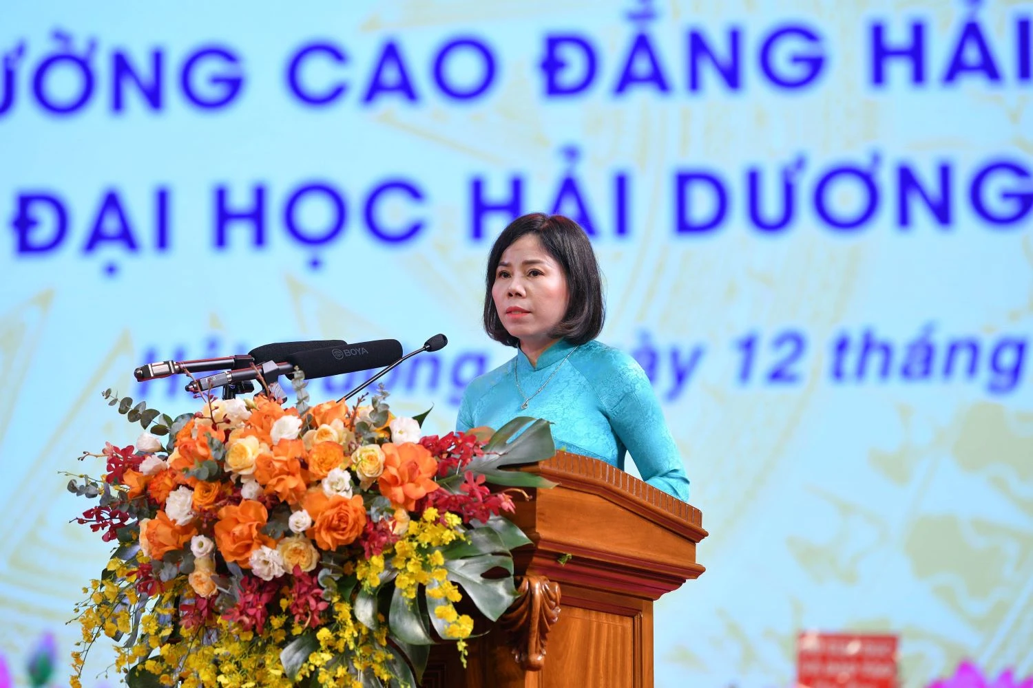 Hiệu trưởng Trường ĐH Hải Dương phát biểu tại buổi lễ.