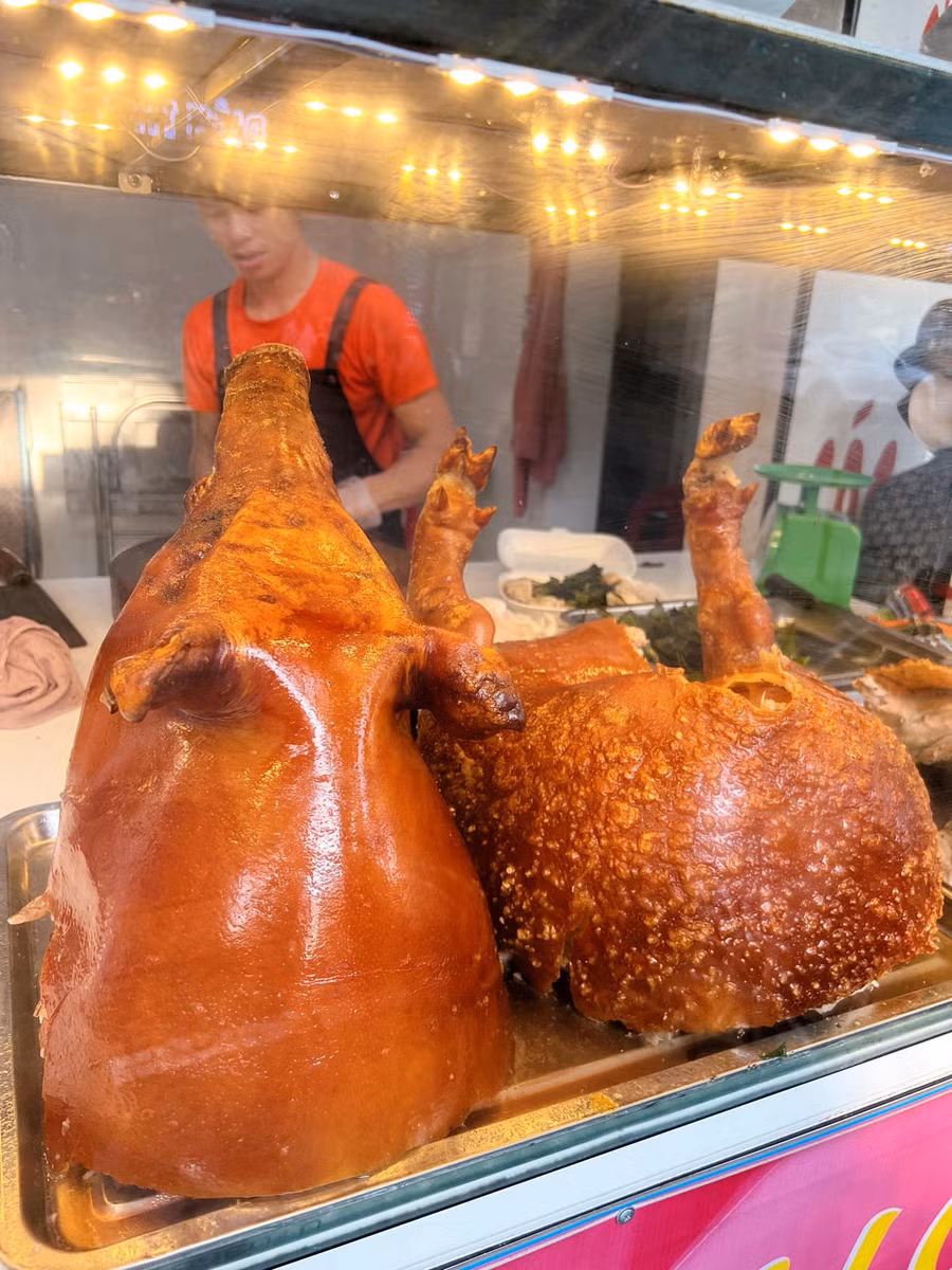 van hoa dong bac 1.jpg