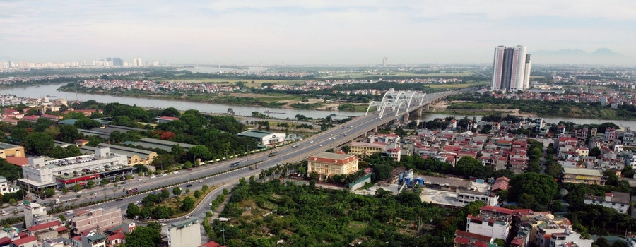 Cầu Đông Trù huyết mạch kết nối các khu vực phía Đông thành phố.