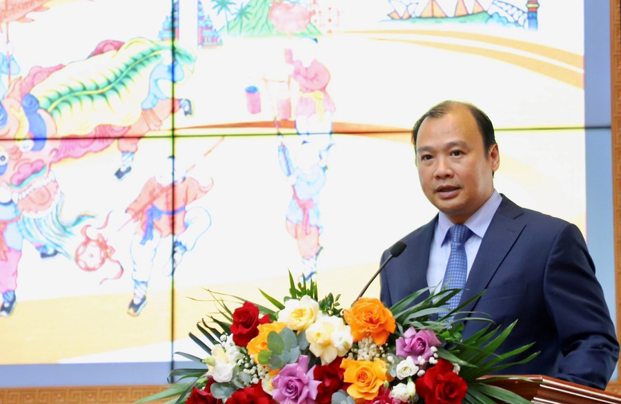 Ông Lê Hải Bình - Thứ trưởng Thường trực Bộ VH,TT&DL phát biểu tại họp báo. le-hoi-van-hoa-hn-2.jpg