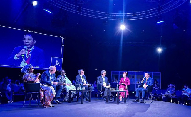 Việt Nam đề xuất triển khai "Thập kỷ quốc tế về văn hóa vì sự phát triển bền vững" tại Hội nghị Thế giới về Chính sách văn hóa và phát triển bền vững - Ảnh: Bộ VHTT&DL.